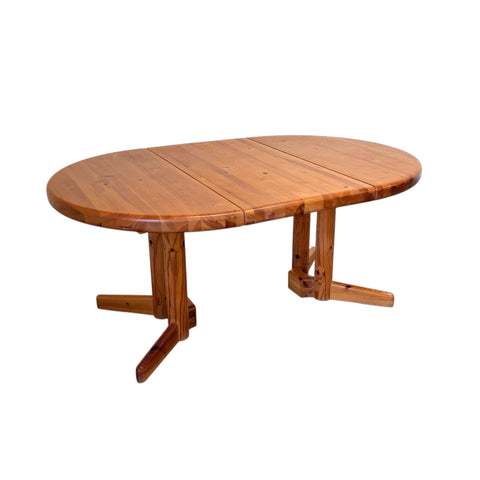 Round / oval dining table by Daumiller, 1970s