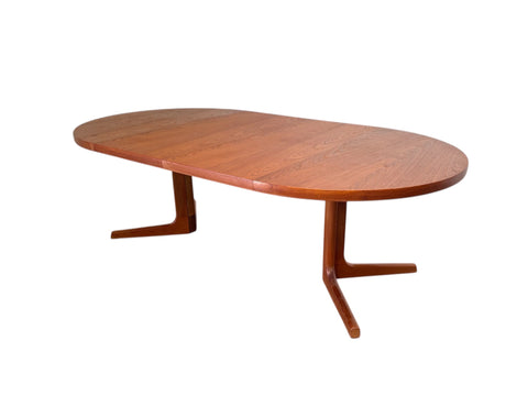Large teak round / oval dining table, 1960s