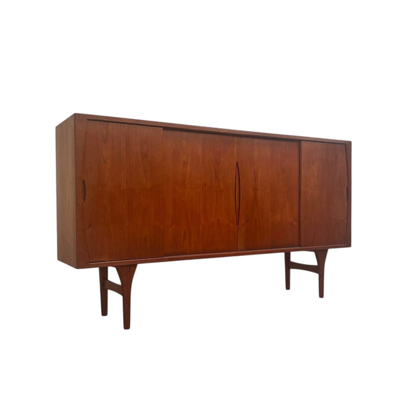 Danish sideboard by Kjaernulf for Bruno Hansen, 1960s