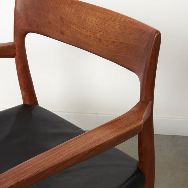 Niels Otto Møller dining chairs, model 57