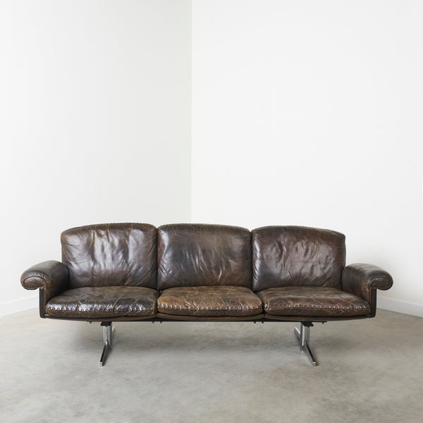 Vintage brown leather sofa by De Sede, model DS31