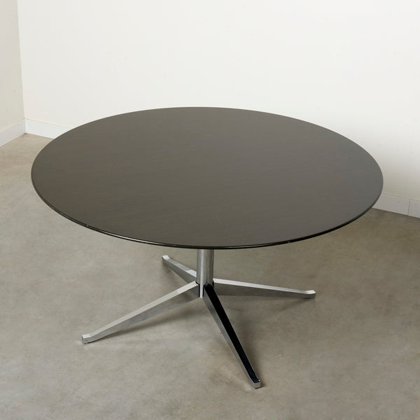 Florence Knoll dining table for Knoll International