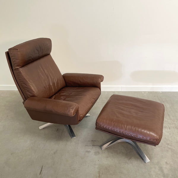 De Sede lounge chair with hocker, model DS-31