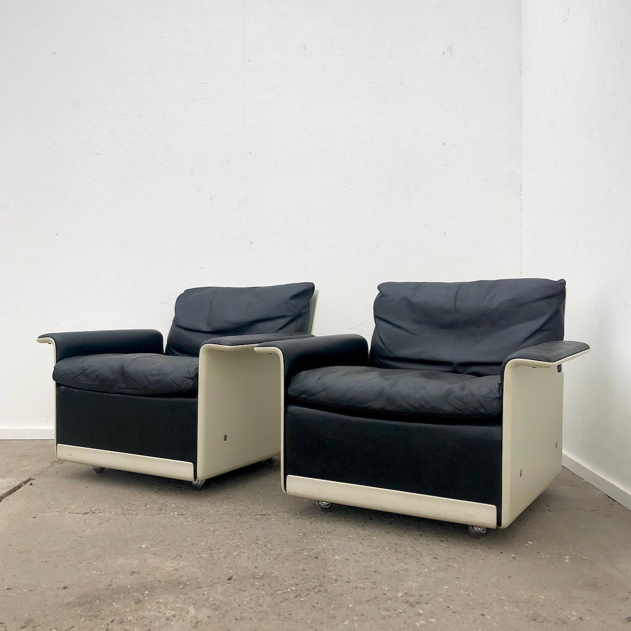Set lounge chairs by Dieter Rams for Vitsœ, 1960s