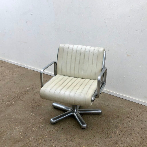Vintage armchair by Hans von Klier for Rossi di Albizzate