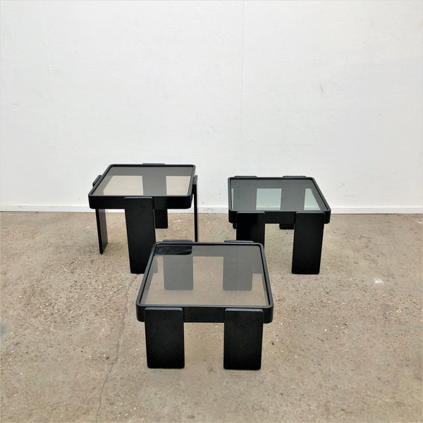 Vintage Cassina nesting tables, Italy 1960s