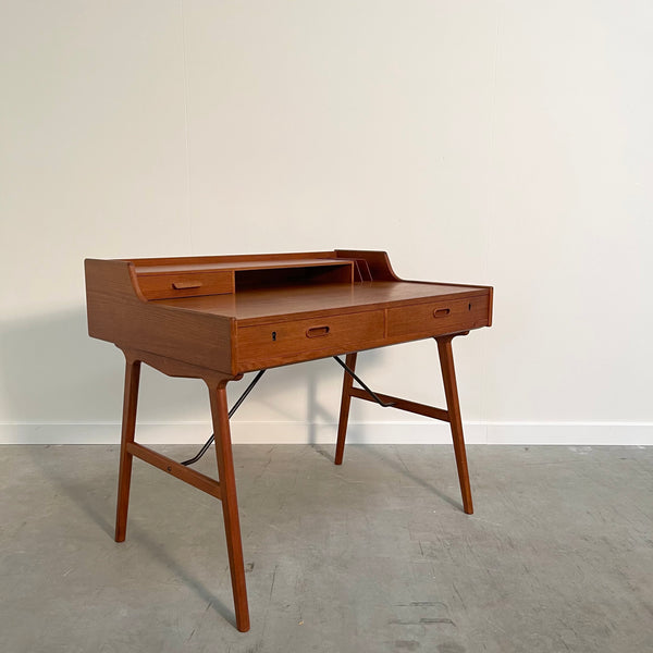 Writing desk by Arne Wahl Iversen for Vinde Møbelfabrik, 1960s